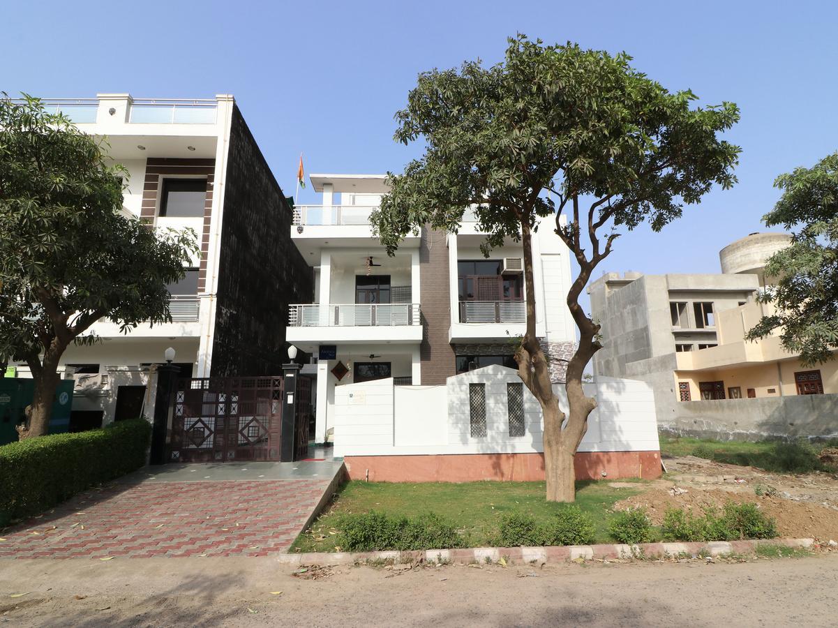 Hotel The Abodes House Greater Noida Esterno foto