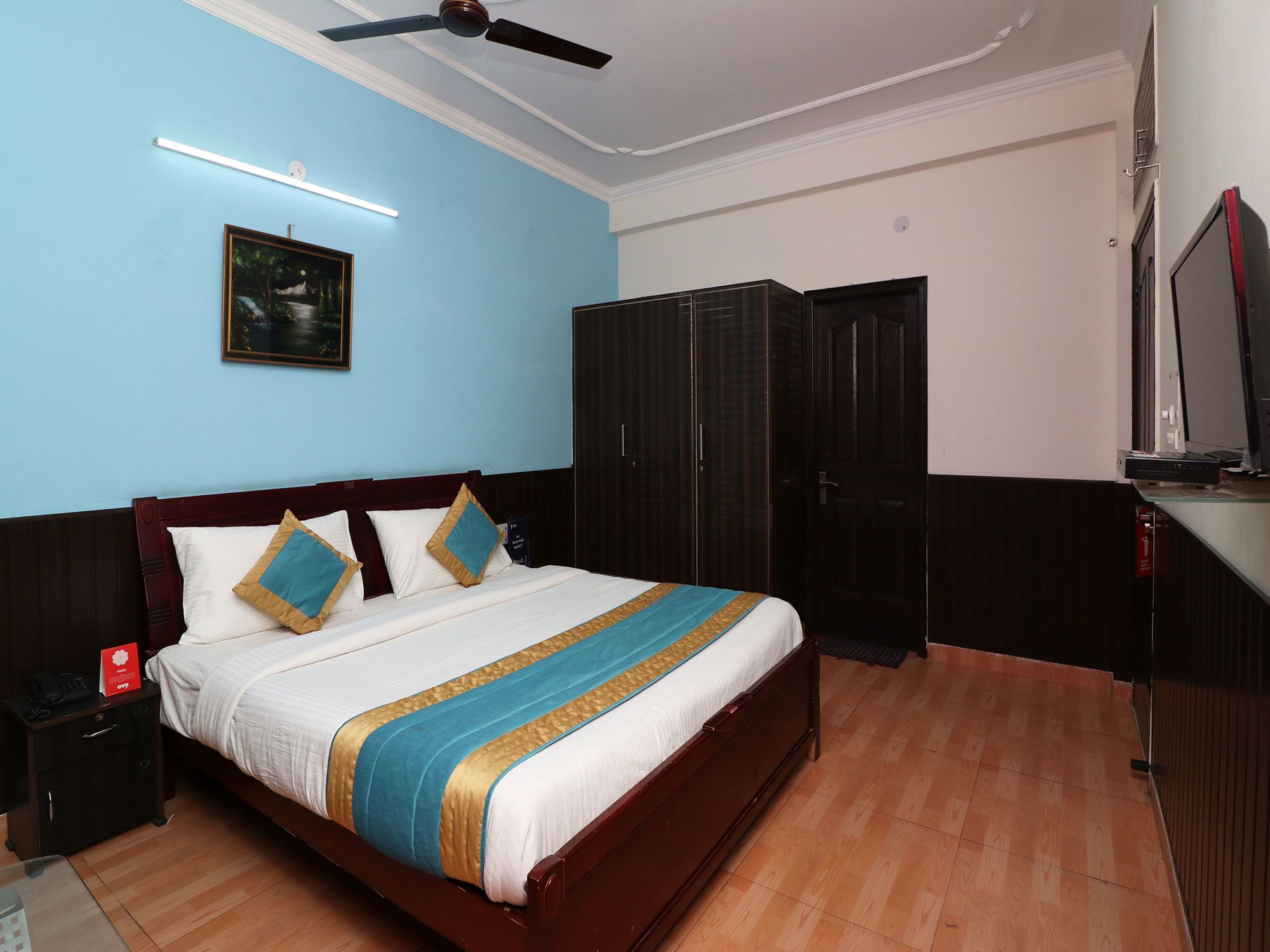Hotel The Abodes House Greater Noida Esterno foto