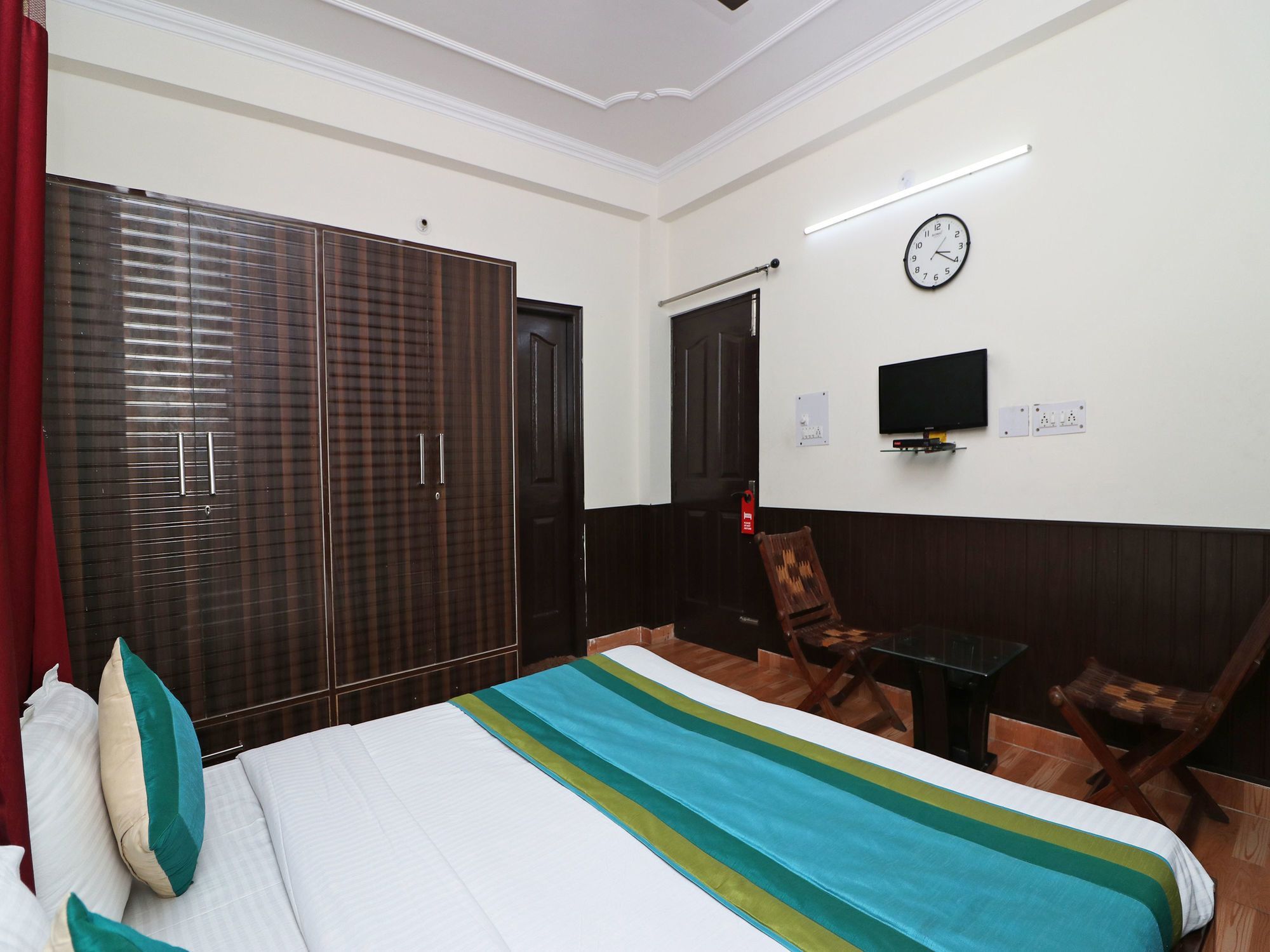 Hotel The Abodes House Greater Noida Esterno foto
